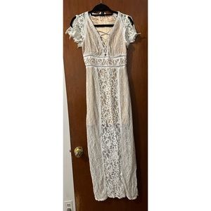 Bebe lace maxi dress